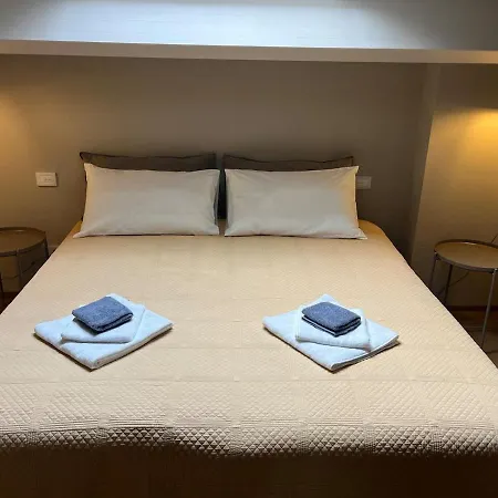 Moderno Attico Centro Storico Apartman