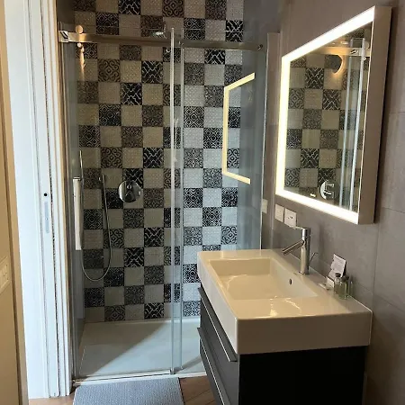 דירה Moderno Attico Centro Storico ראבנה