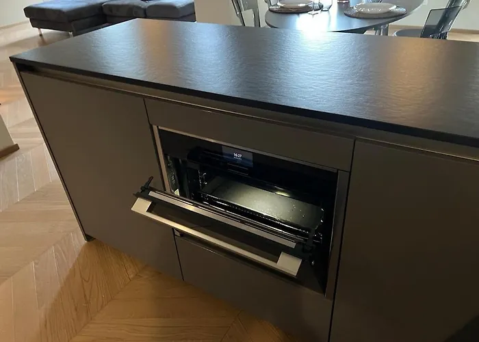 Moderno Attico Centro Storico * Ραβένα