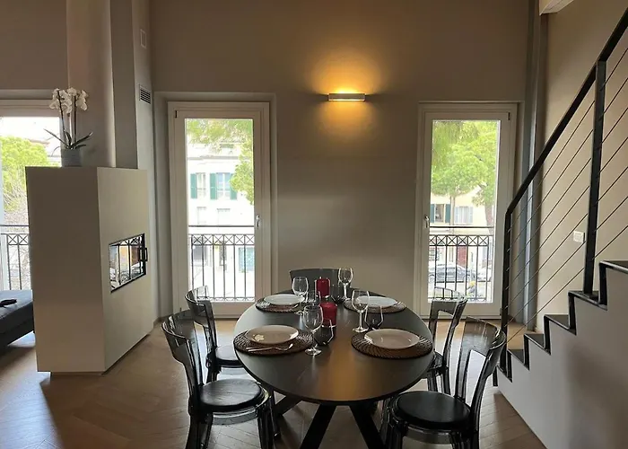 Moderno Attico Centro Storico *