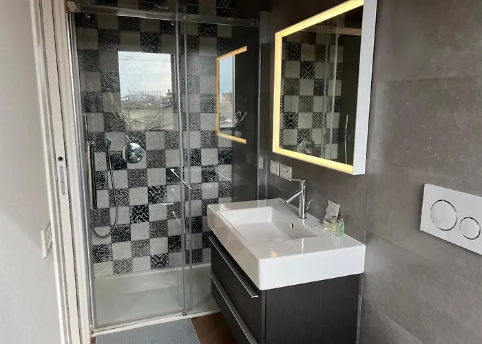 Moderno Attico Centro Storico Διαμέρισμα *